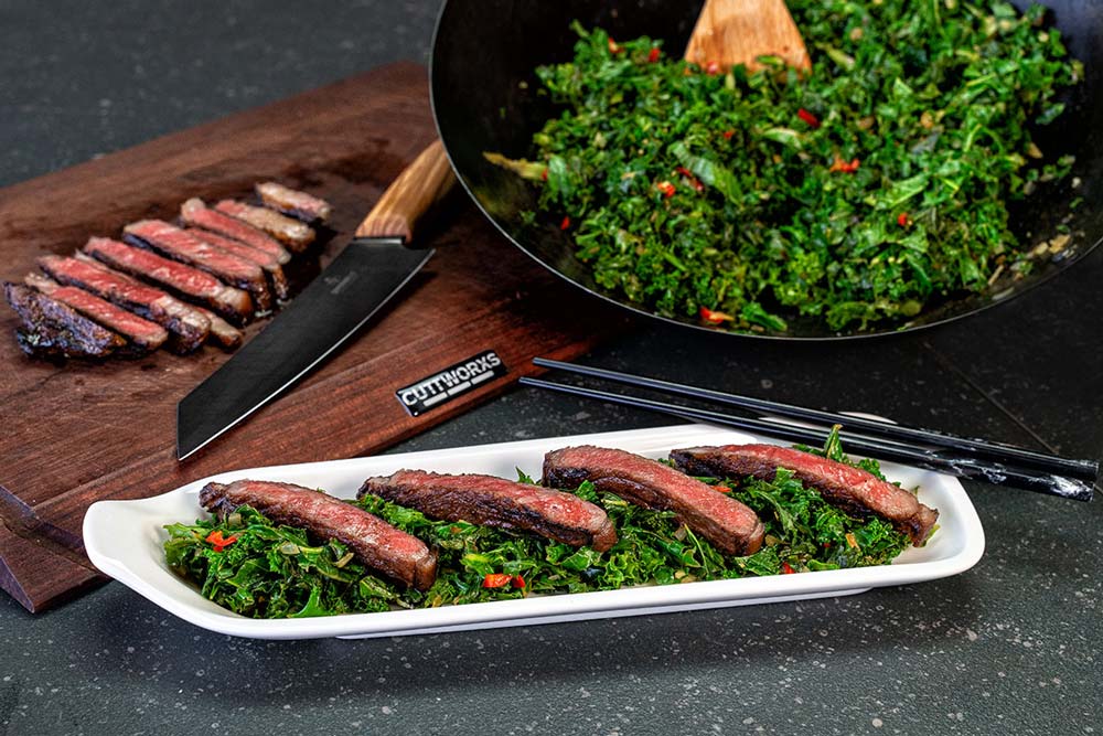 Das Endergebnis: Australian Wagyu Roastbeef an Asia Grünkohl