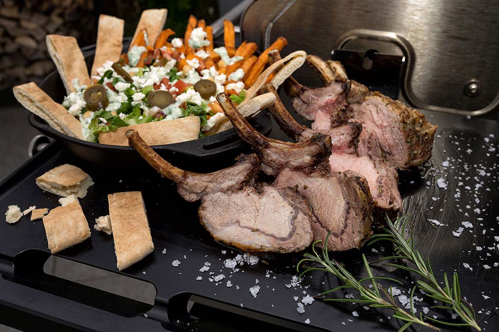 Endergebnis Ibérico Karree mit griechischem Pommes-Salat