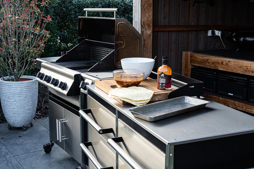 Grill vorbereiten.