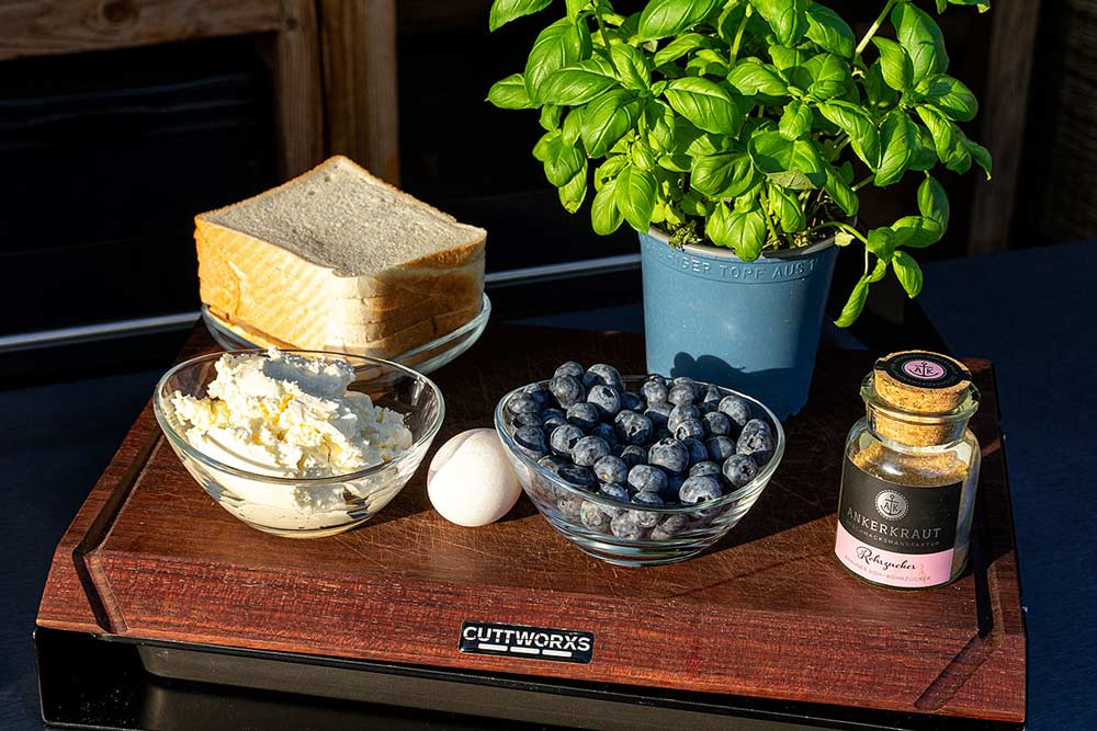 Zutaten für French Toast Rolls mit Blaubeeren – süßes Frühstück vom Grill