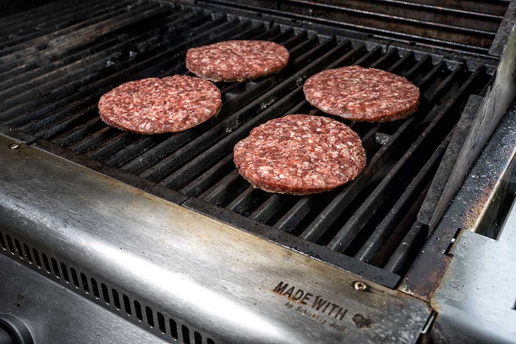 Grill vorheizen