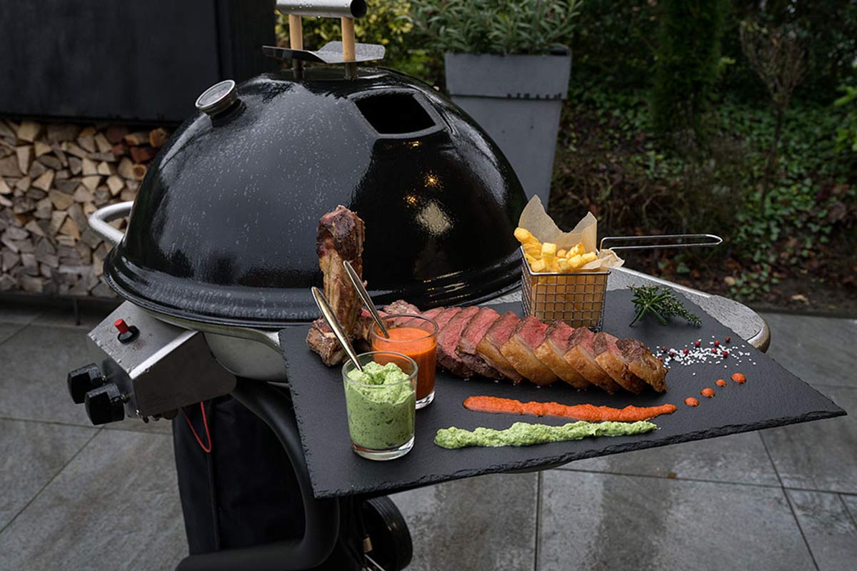 Steak in Tranchen schneiden