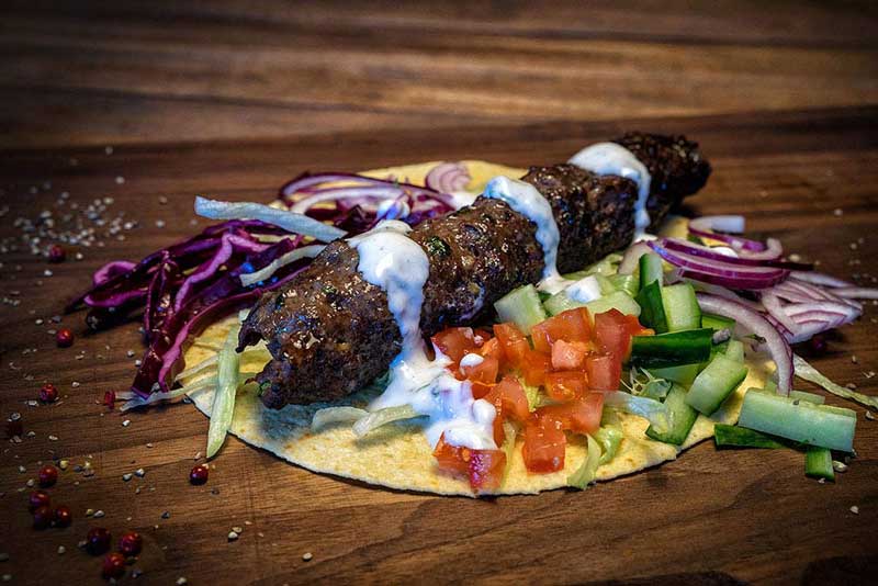 Adana Kebab (Hackfleischspieße) vom Grill