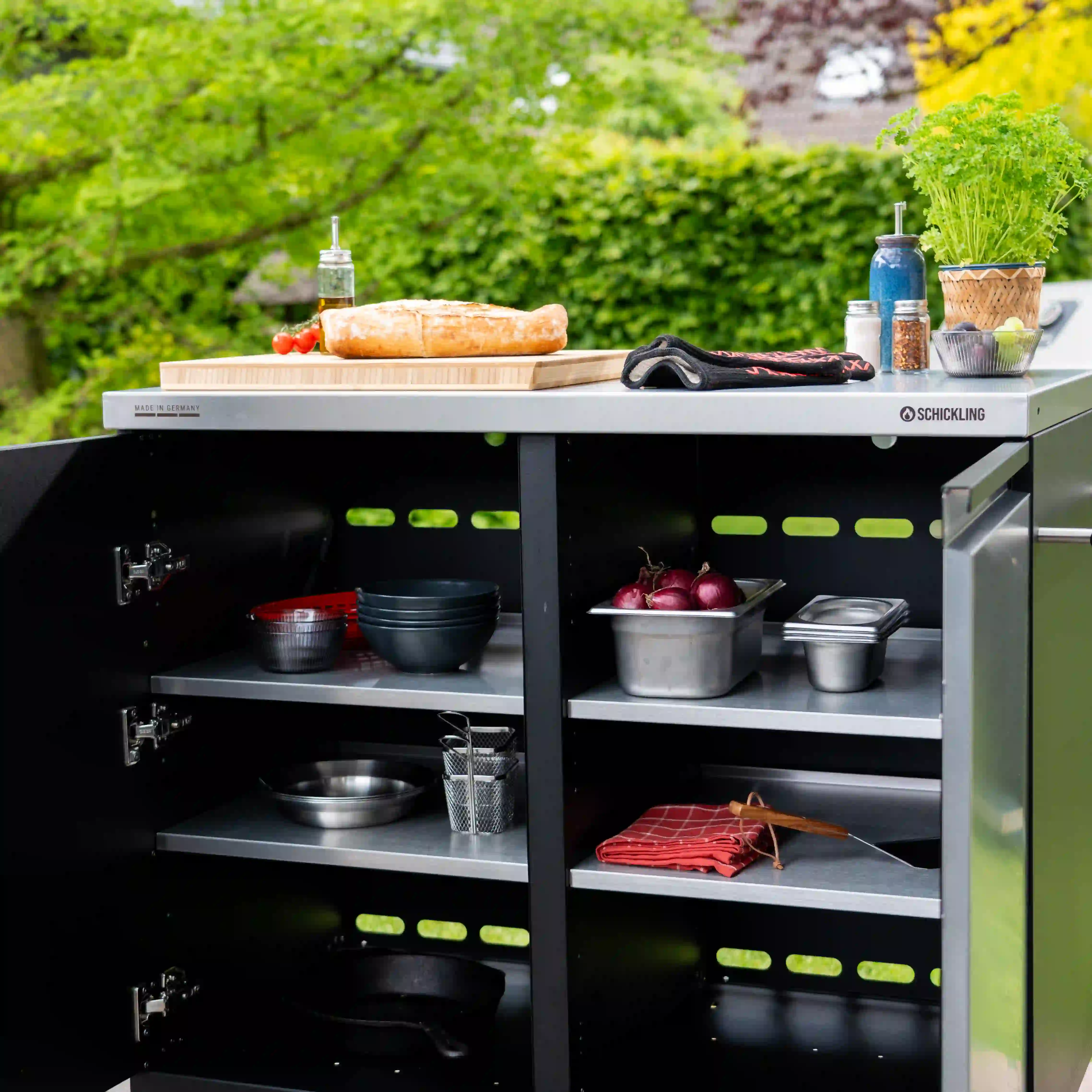 Einlegeboden, fest. Für den Grilltisch Buddy